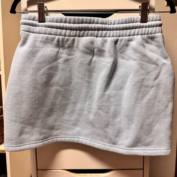 Aritzia TNA Cozy Fleece Perfect Micro Skirt - Picture 5 of 6